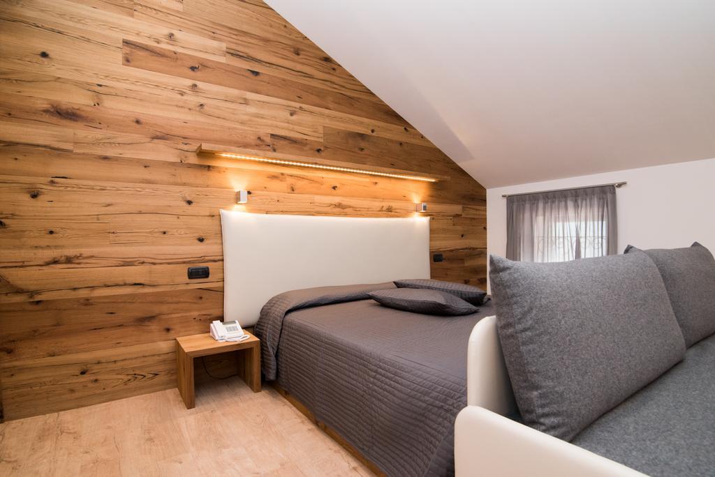 Hotel Ferrovia Calalzo di Cadore 외부 사진